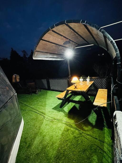 Gadeni Stays - Glamping Dome At Nainital Bhīm Tāl Kültér fotó